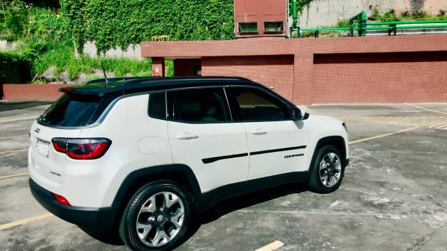 Jeep compass único dono km baixa garantia de fábrica - Foto 19