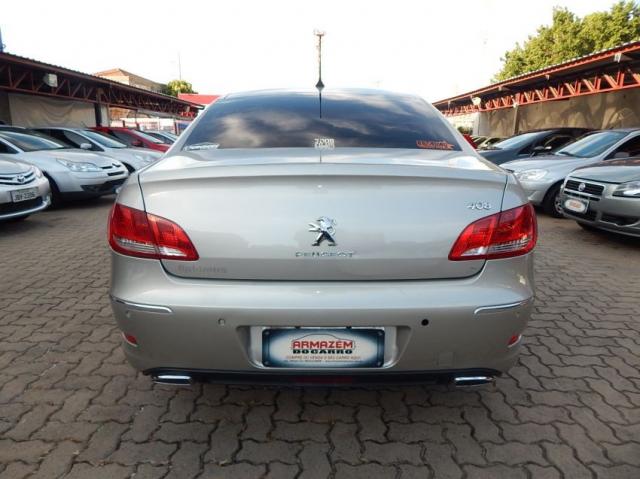 Peugeot 408 FELINE 2.0 4P - Foto 5