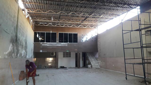 Prédio comercial cidade esperanca com 240 metros