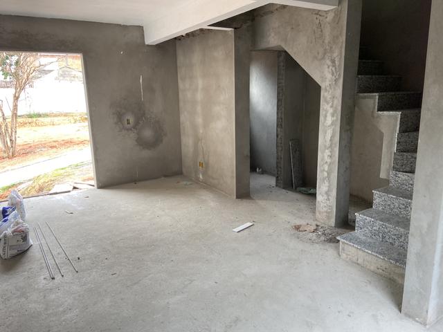 Vendo sobrados ótima localização - Foto 14