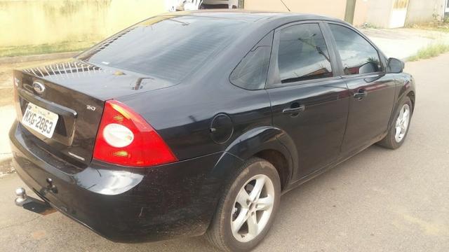 Ford Focus Sedan Titânio 2.0 Flex 2010 - Automático! - Foto 7