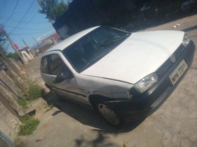 Vendo gol bola 97 motor AP 1.6 vendo por 3500