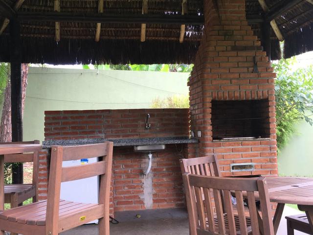Aluga-se lindo apartamento
