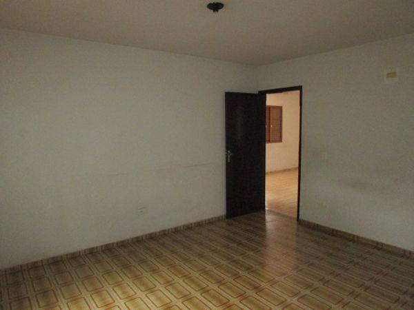 Casa com 3 quartos - Bairro Jardim Planalto em Goiânia - Foto 7