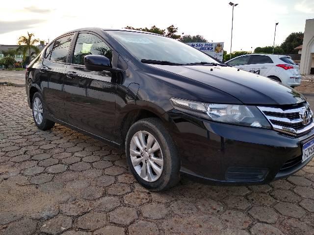 Honda city 13/13 EX.1.5 .Manual - Foto 4