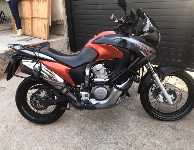 HONDA TRANSALP 700CC