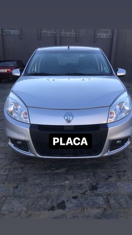 RENAULT SANDERO 1.6 8V PRIVILEGIE 2013