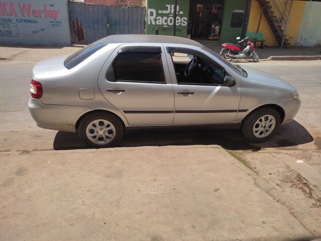 VENDO SIENA 2007 COMPLETO