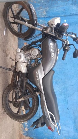 SUZUKI GS 120