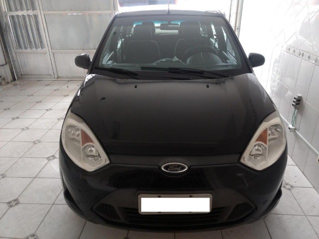 VENDO FORD FIESTA 1.0 FLEX ANO 2013 COMPLETO