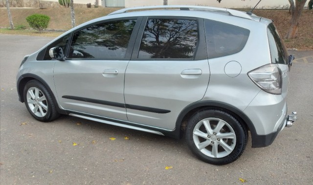 HONDA FIT TWIST, 1.5 16V 2013/2014 AUTOMÁTICO