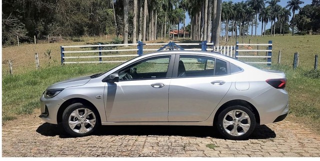 ÔNIX 1.0 TURBO AUTOMÁTICO