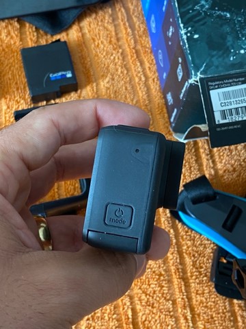 GoPro Hero 7 Black + Acessórios 