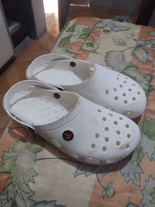 rural king crocs