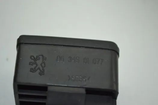Moldura Porta Moeda Console Peugeot 307 2009 2010 - Foto 3