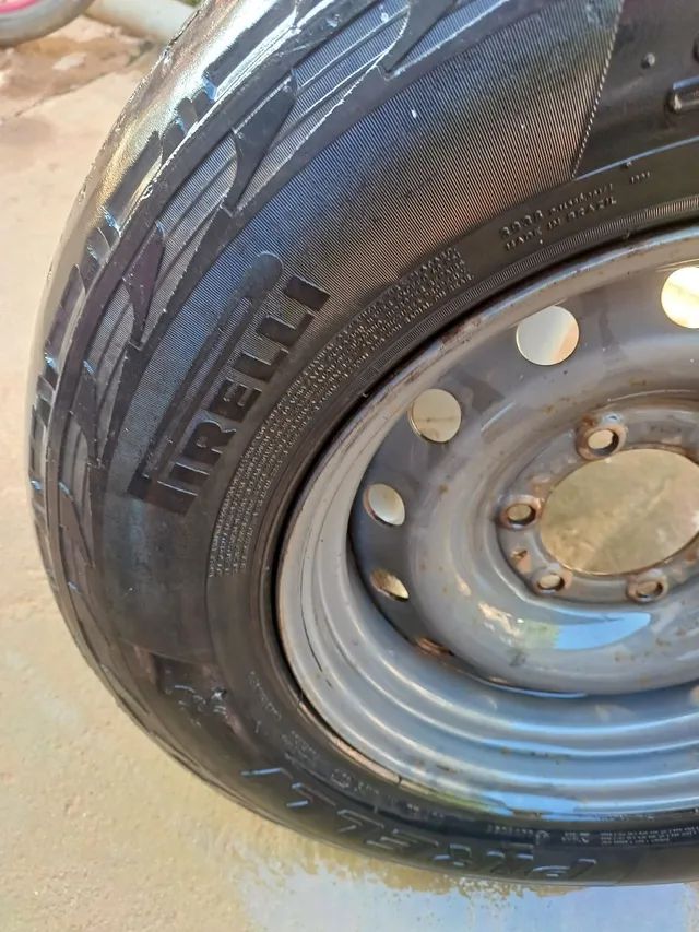 Pneu Pirelli 225/75 R16 350 - Foto 4
