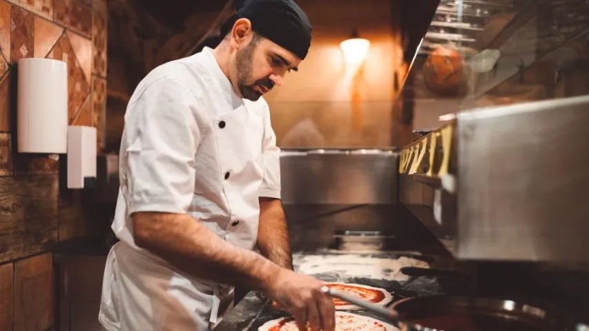 Pizzaria à Venda em Juiz de Fora, 152m2