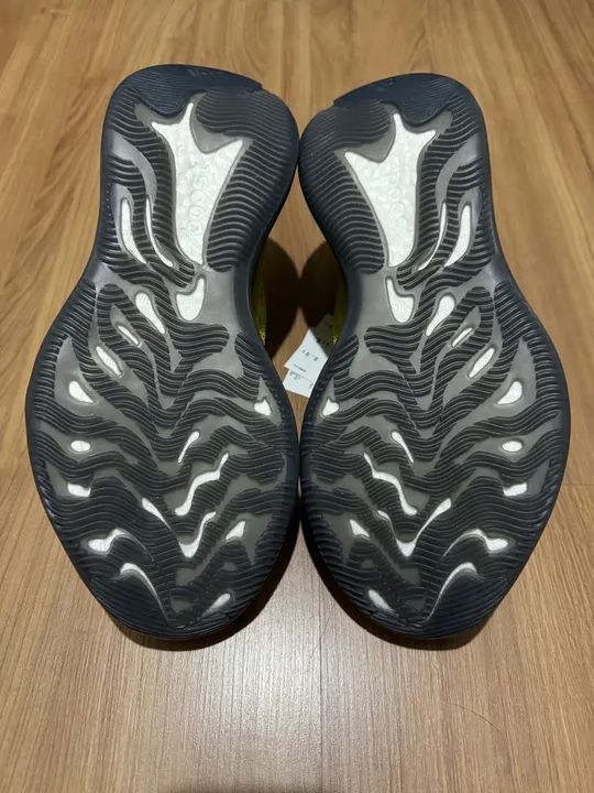 YEEZY BOOST 380 HYLTE - Foto 4