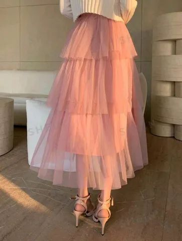 Saia tule rosa chiclete shein 