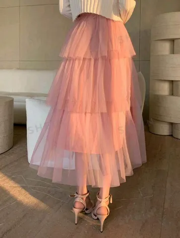 Saia tule rosa chiclete shein