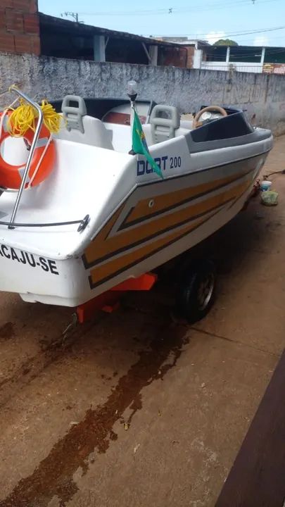 Lancha Vitória 1 - Foto 3