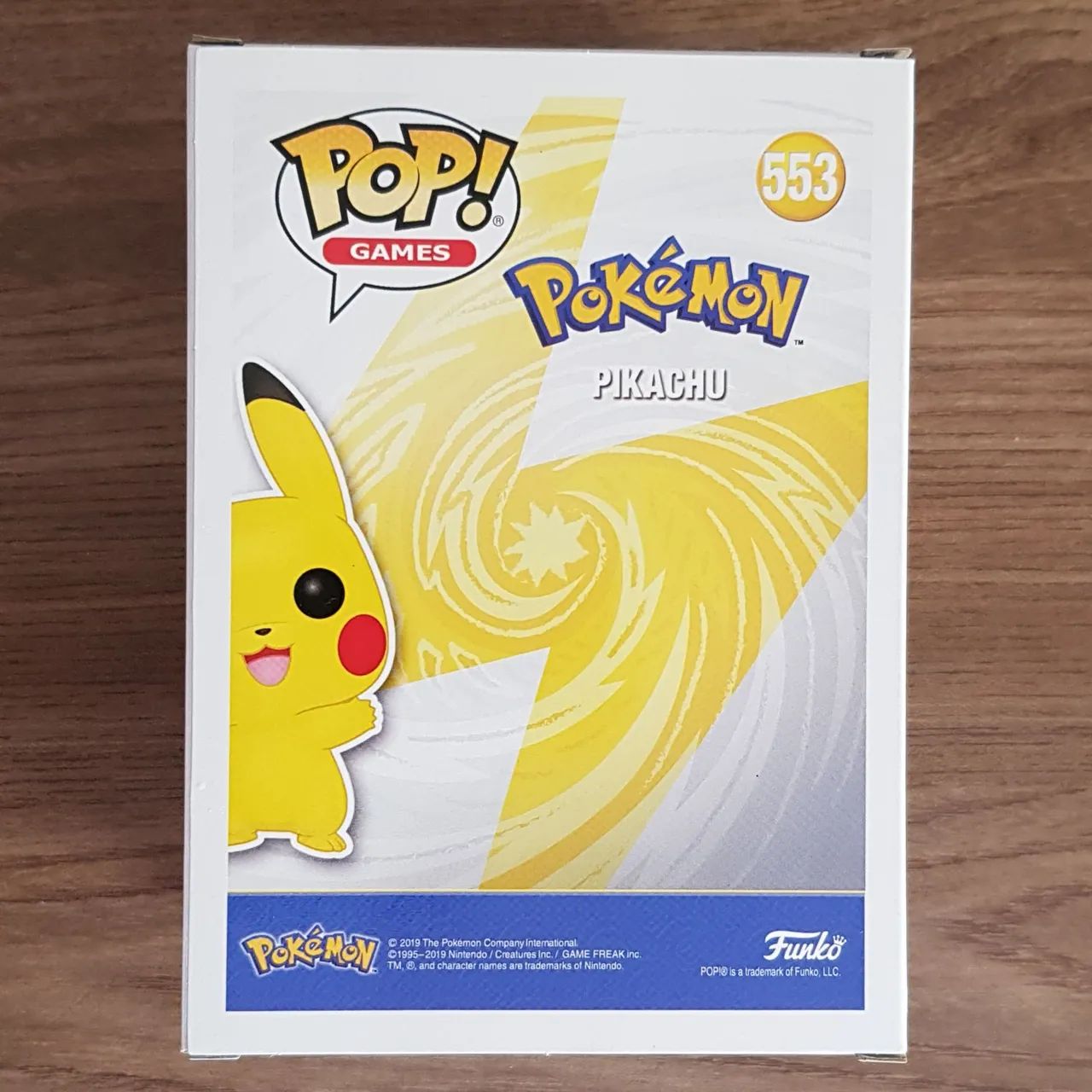 Pokémon - Funko Pop! Games - (Waving) Pikachu #553 - Foto 4