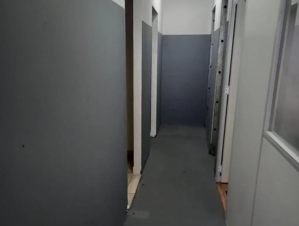 Barracão comercial à venda na Vila Santa Terezinha, Carapicuíba - Foto 9