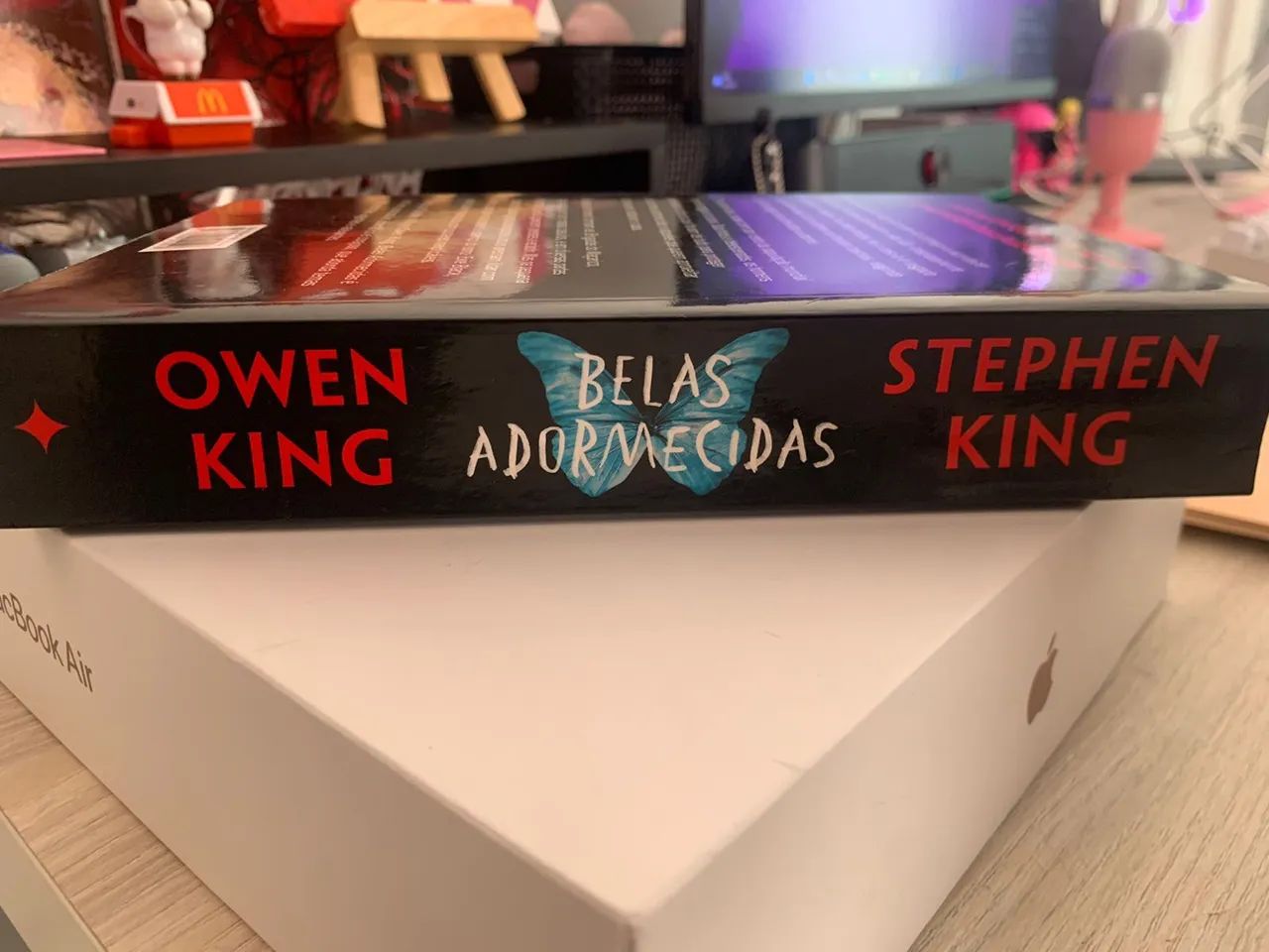 Livro Belas Adormecidas - Stephen King - Foto 2