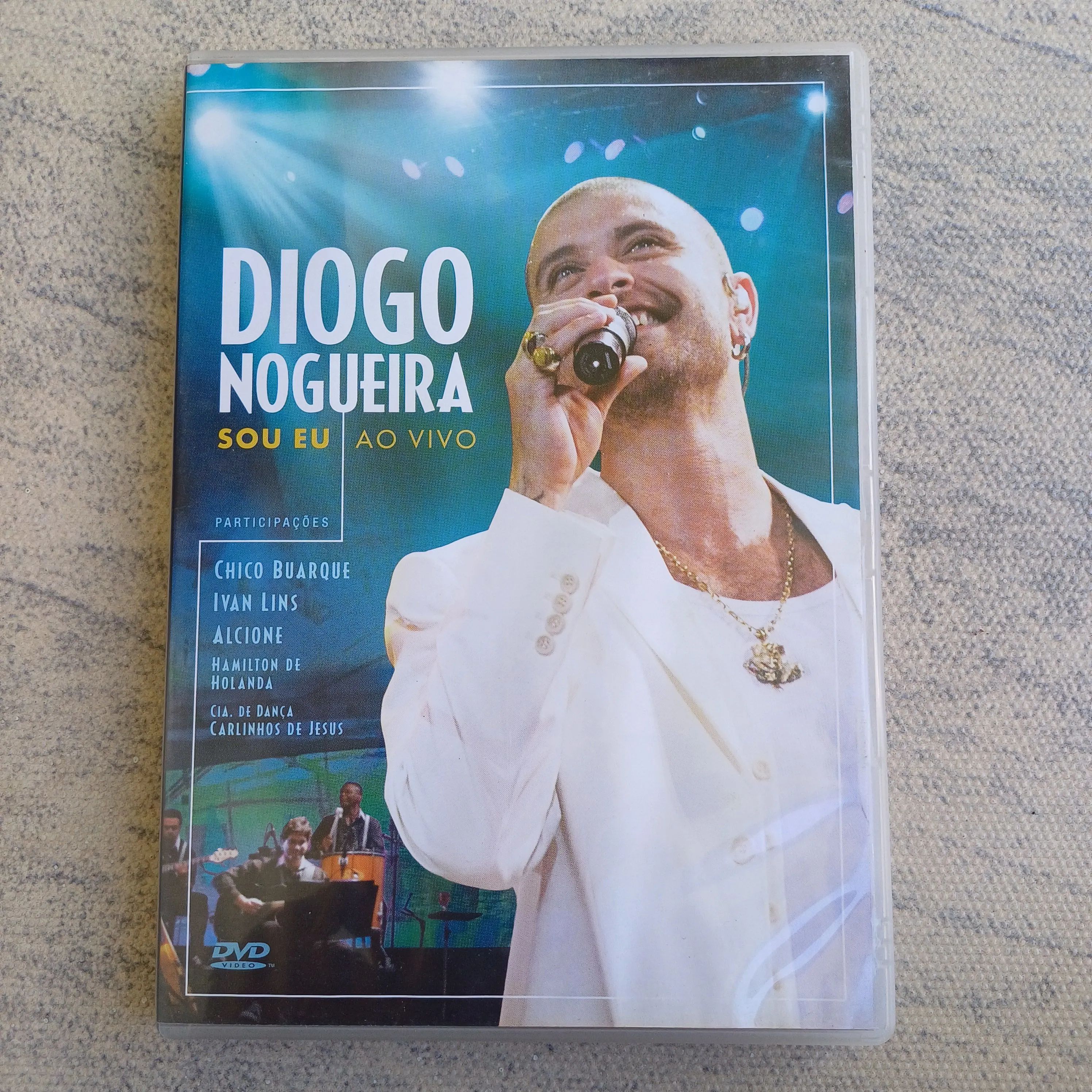 DVD Diogo Nogueira - Sou Eu Ao Vivo