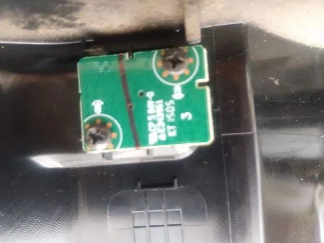 Placa Teclado(Botão Liga/Desliga - Power) Tv 40pug6300/78 Original - Foto 2