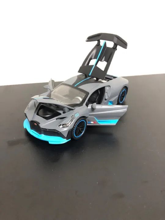 Bugatti Divo 1:32 - Foto 3