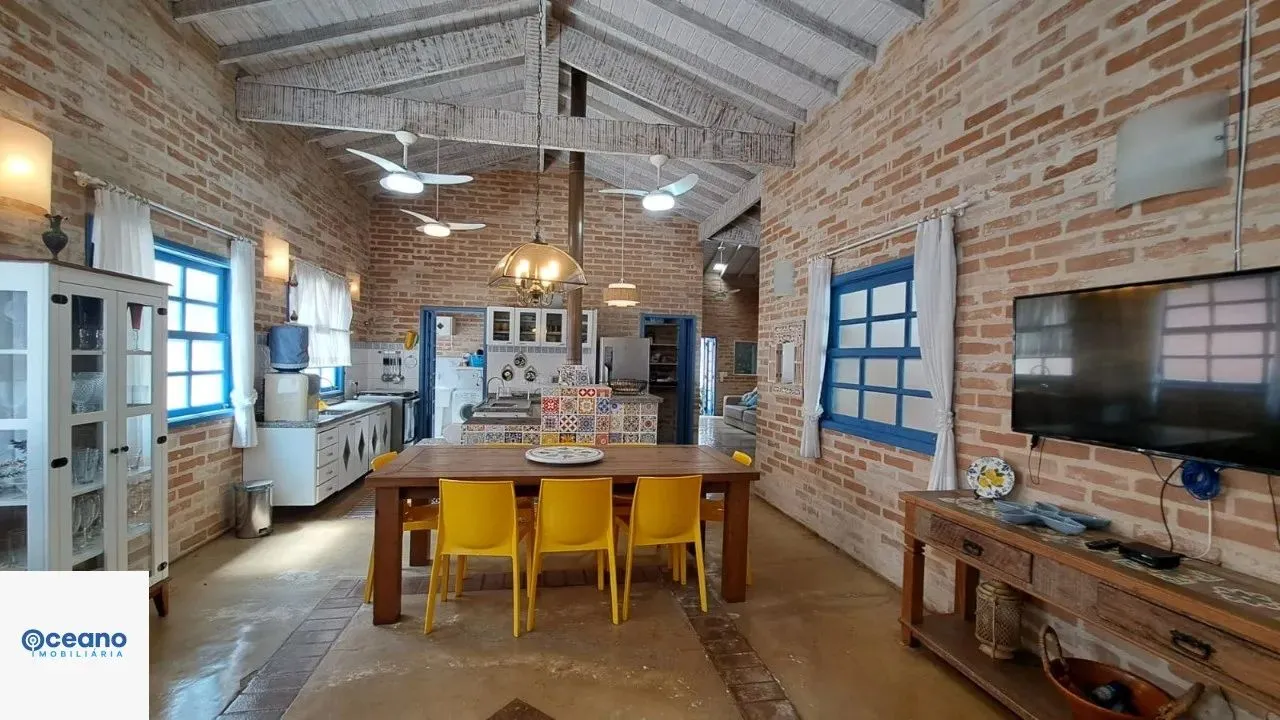 Casa encantadora à Venda no Sertão de Camburi - Escritura Definitiva