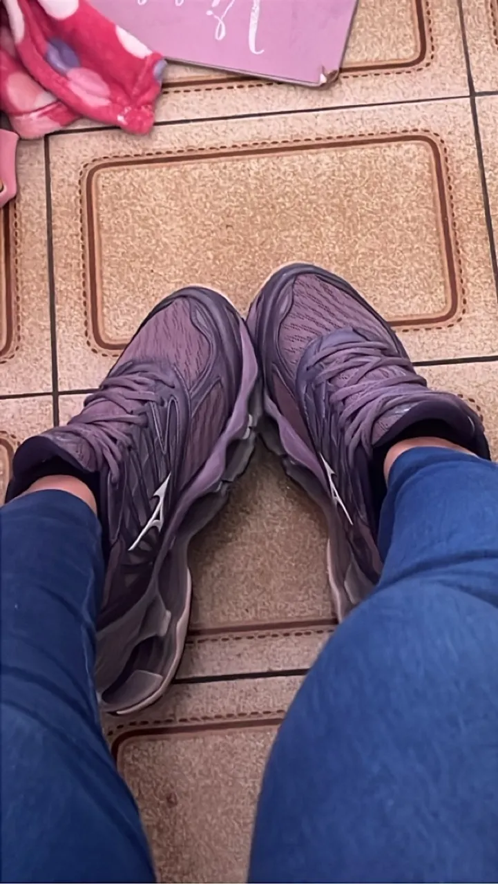 Tênis Mizuno Wave Prophecy 9 Roxo - Conforto e Estilo