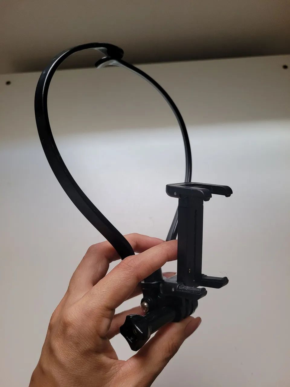 Neck Mount for Mobile Phone Recording64520779113473122