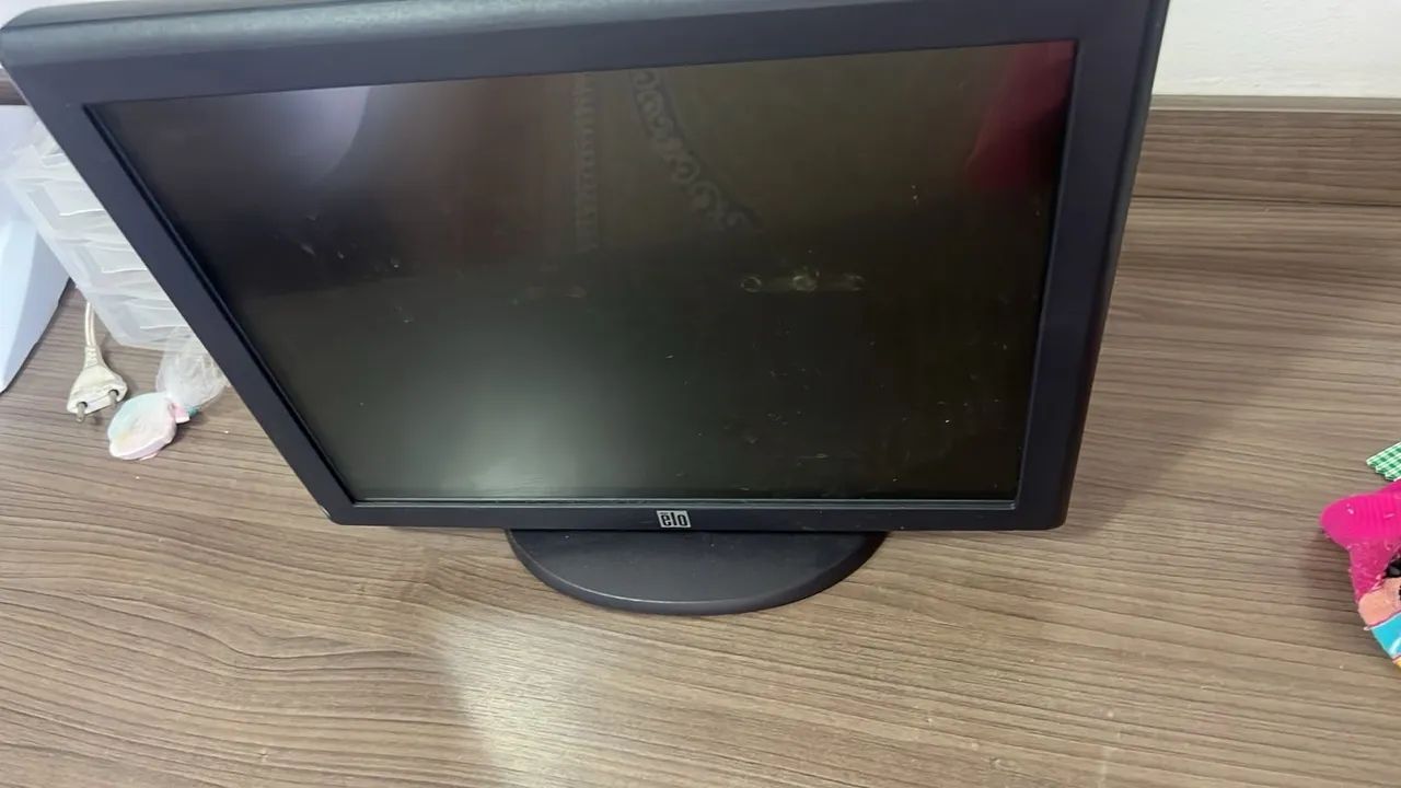 Monitor LCD 19 polegadas