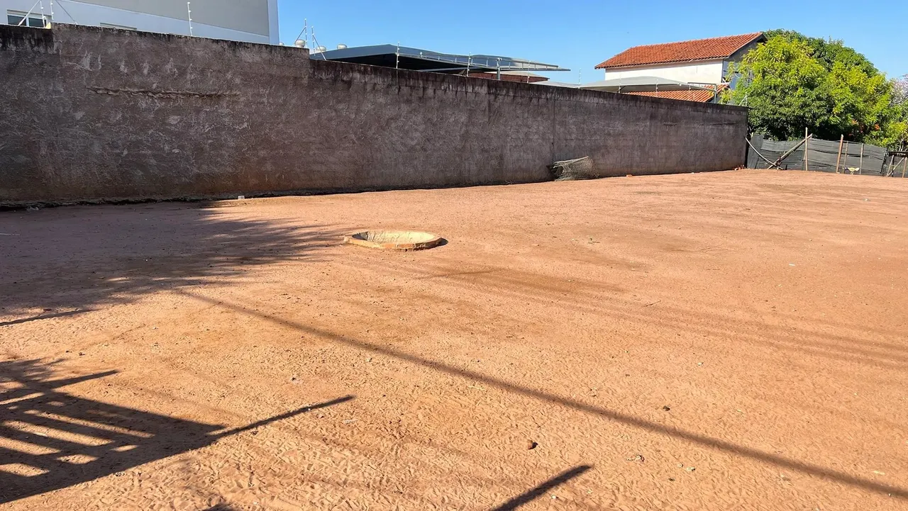 Terreno à venda 508 m2, ótimo lugar para moradia, vizinhos já definidos, Campos Eliseos, B