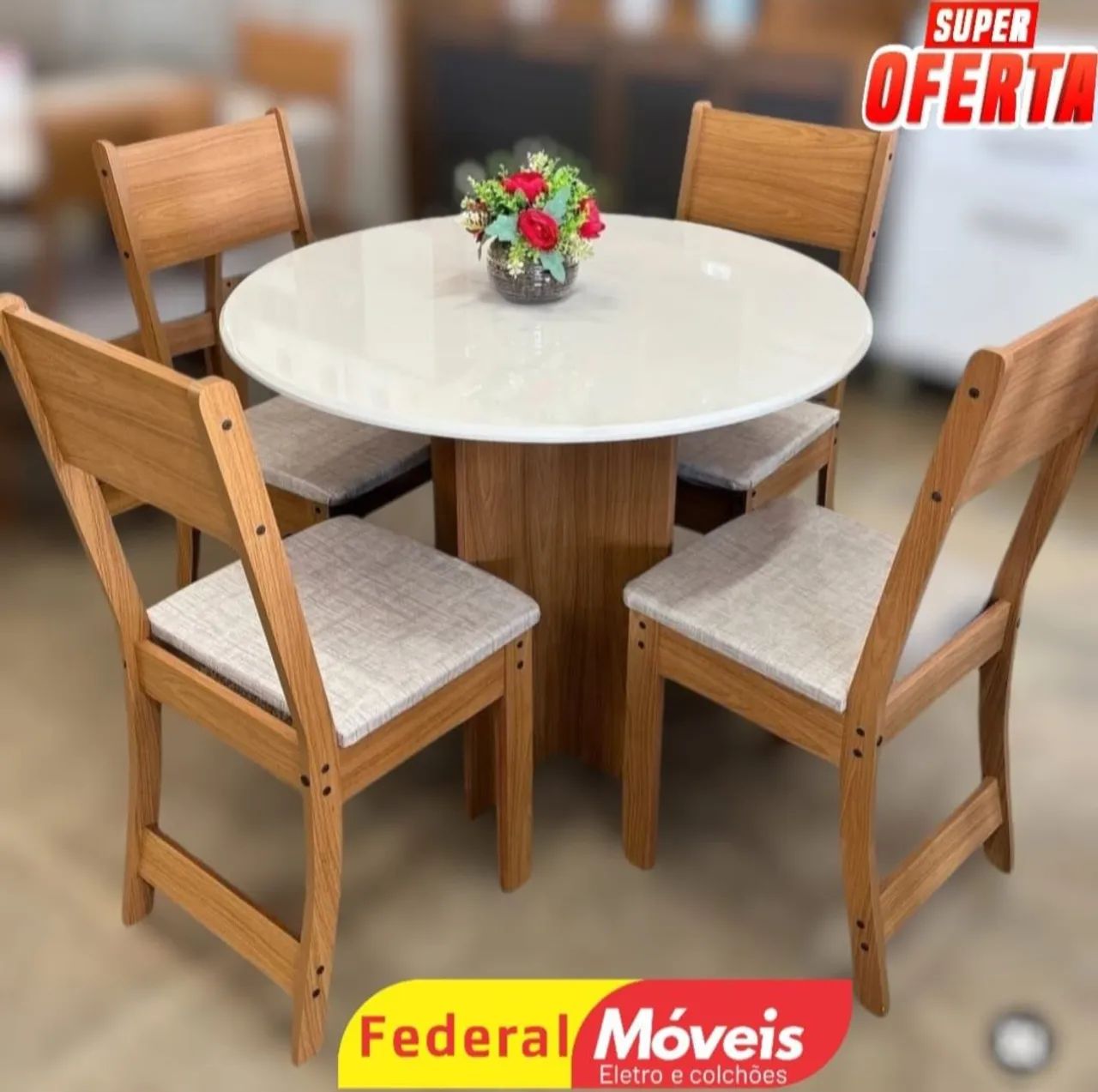 Conjunto de Mesa com 4 Cadeiras - Novo! beleza e Funcionalidade