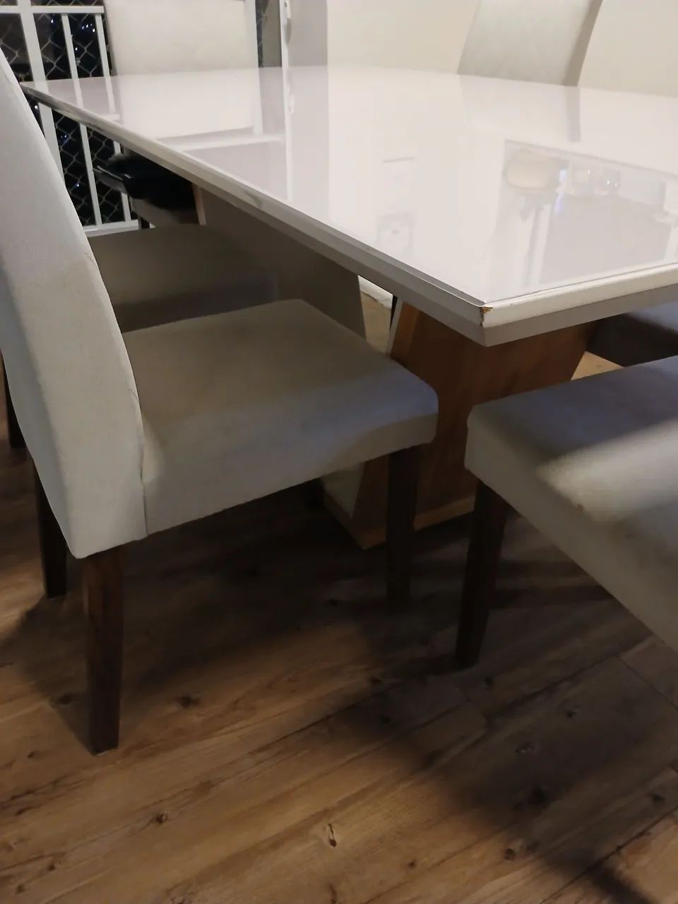 Mesa de Jantar com 6 cadeiras  - Foto 2