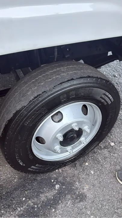 Ford Cargo 816 2013 - com Ar condicionado  - Foto 5