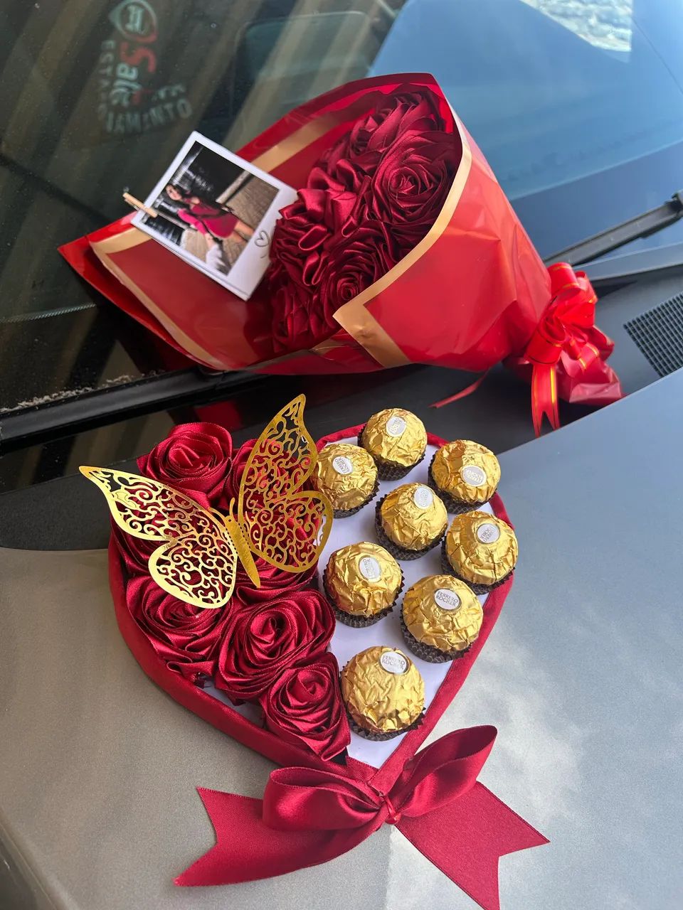 Box de Flores e Rosas e Ferrero Rocher  - Foto 2