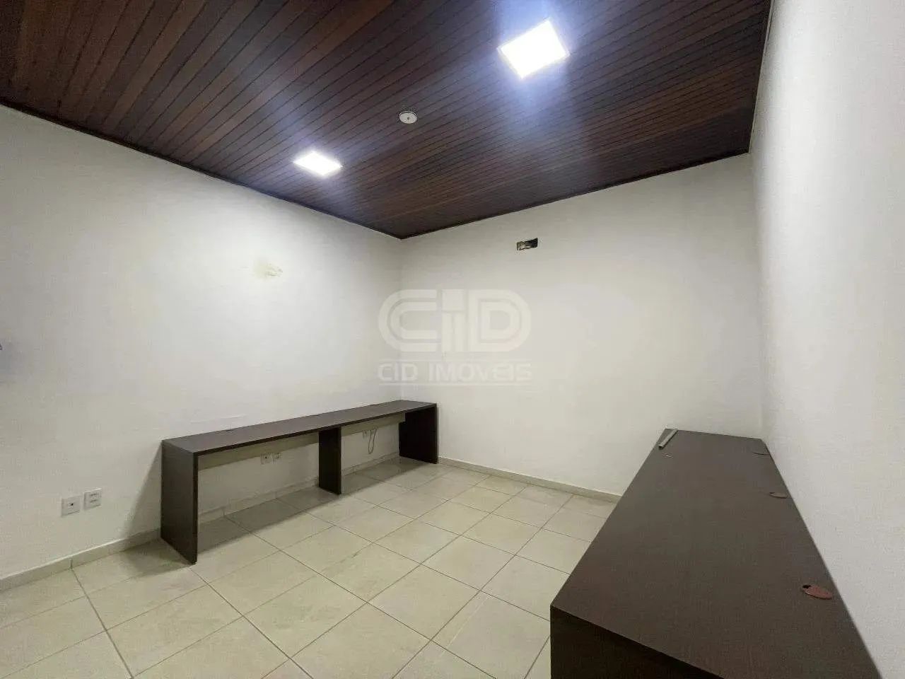 Casa comercial com 198 m² no bairro Araés - Foto 5