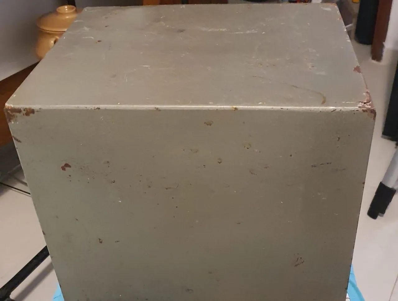 Caixa Forte Antiga de Metal - Foto 3