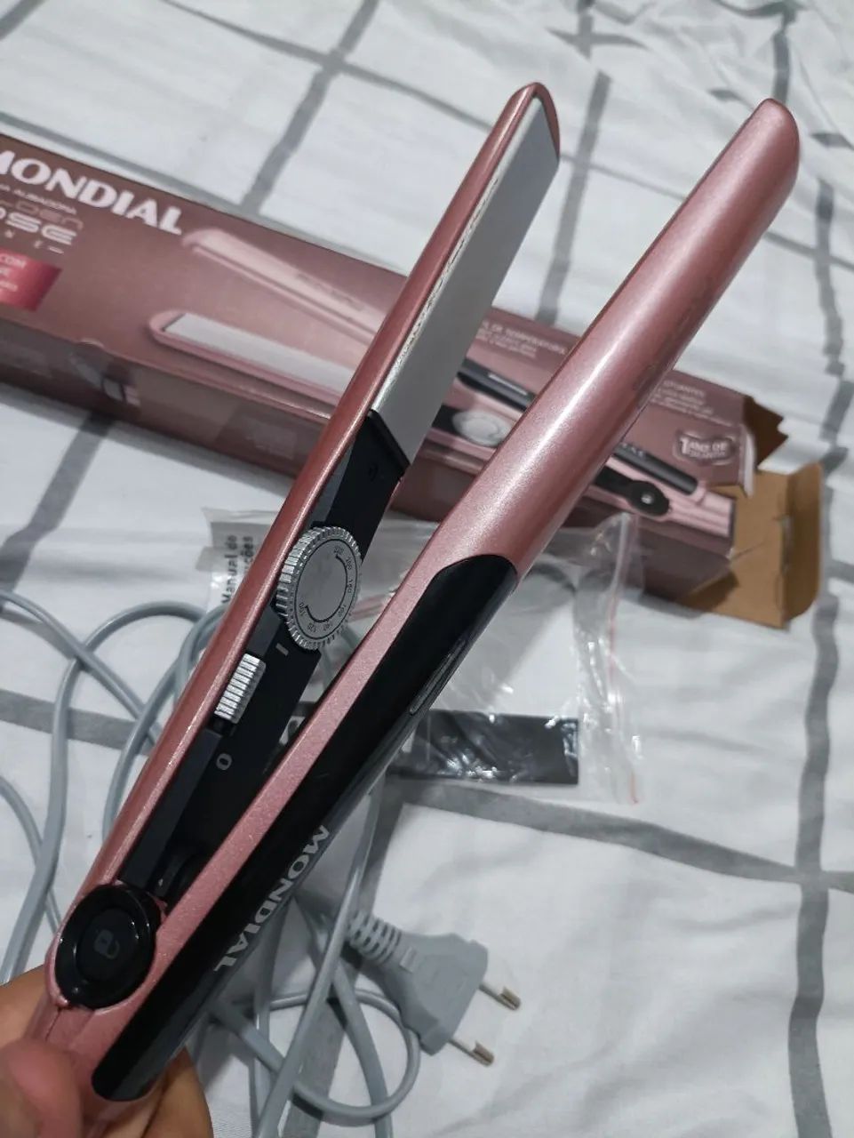 Prancha de cabelo Mondial Rose