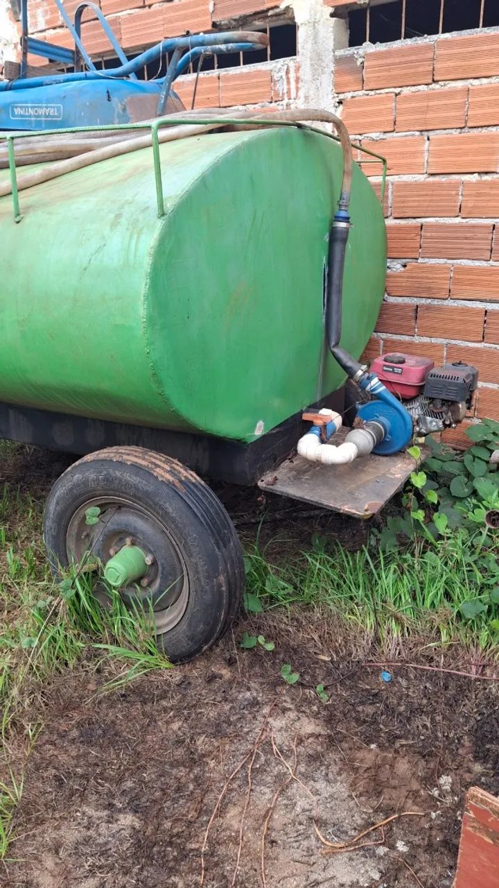 Pipa tanque agrícola tanque para trator, 2 mil litros com bomba. Contato * - Foto 2