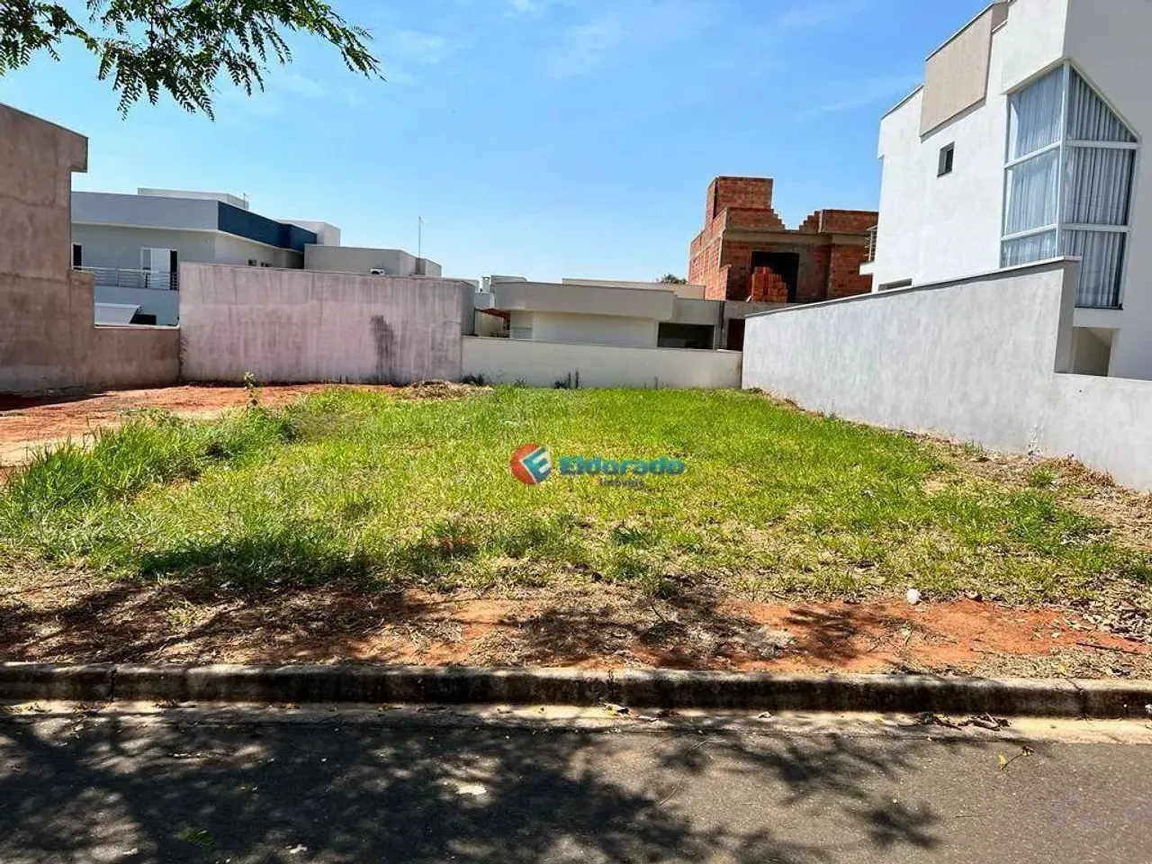 Terreno à venda - Parque Olívio Franceschini - Hortolândia/SP