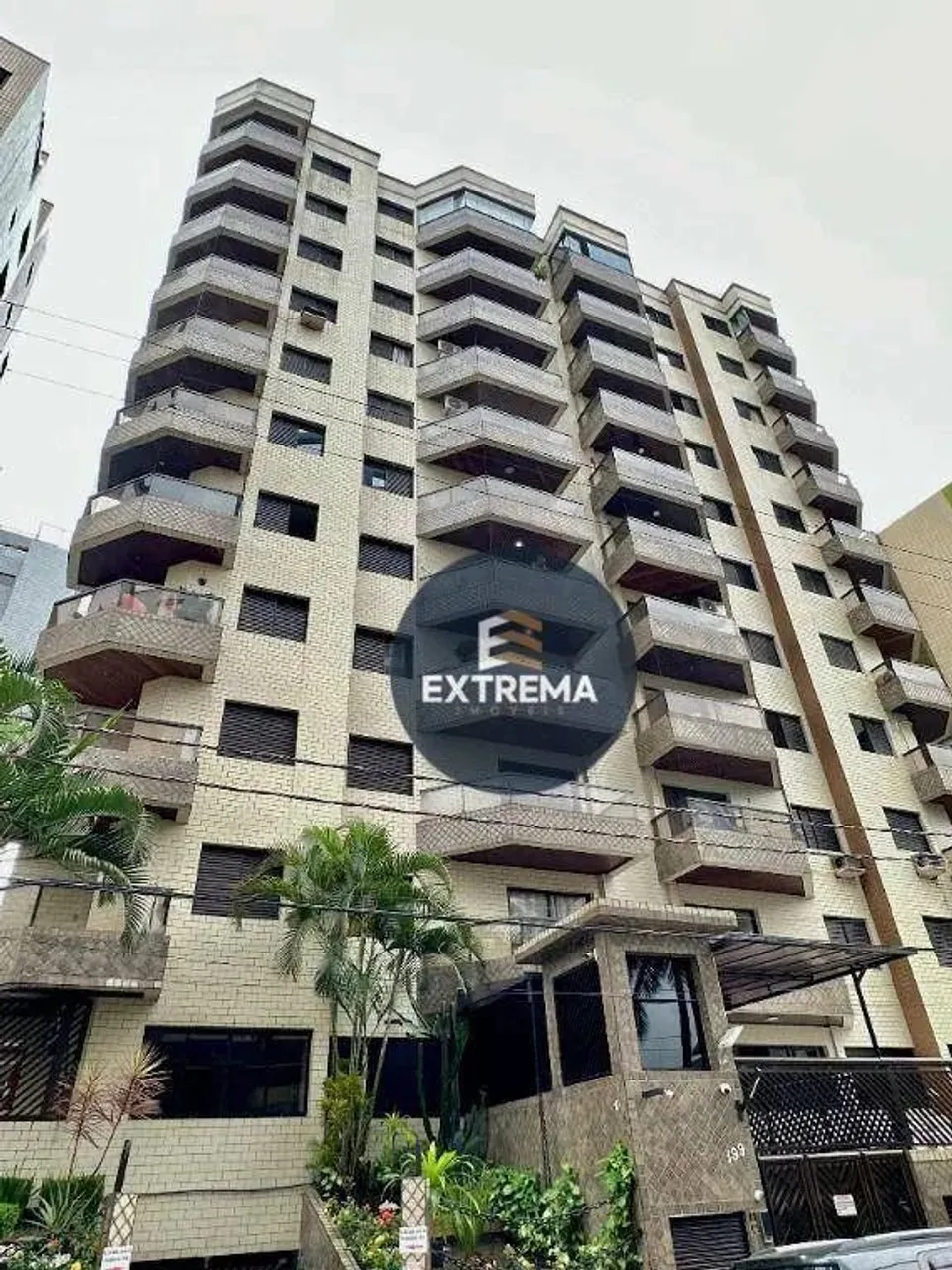Apartamento de 2 dormitórios a venda em Praia Grande.