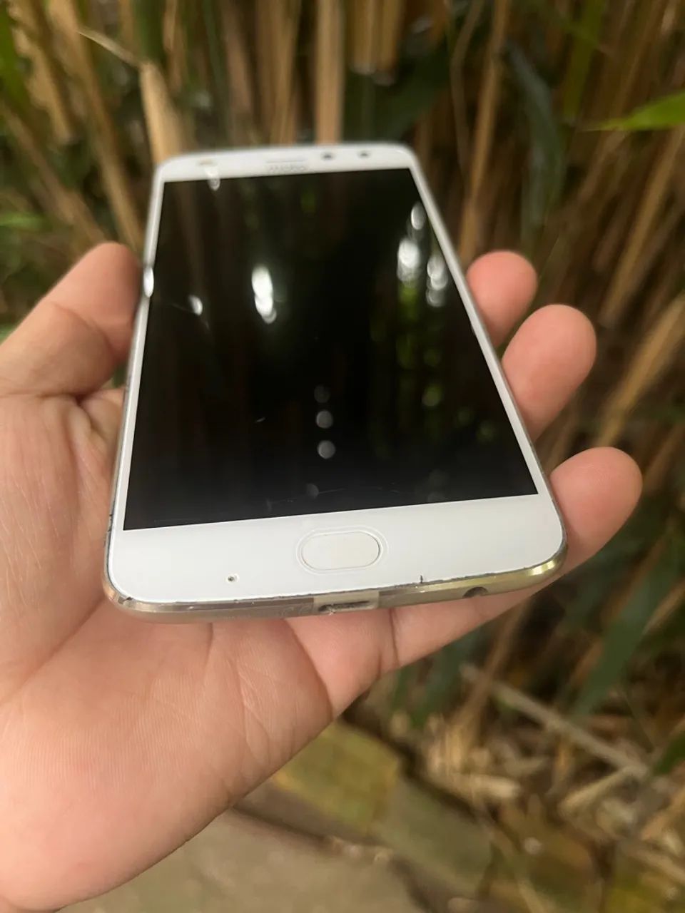 Celular Moto Z Play- (troca de tela) - Foto 2