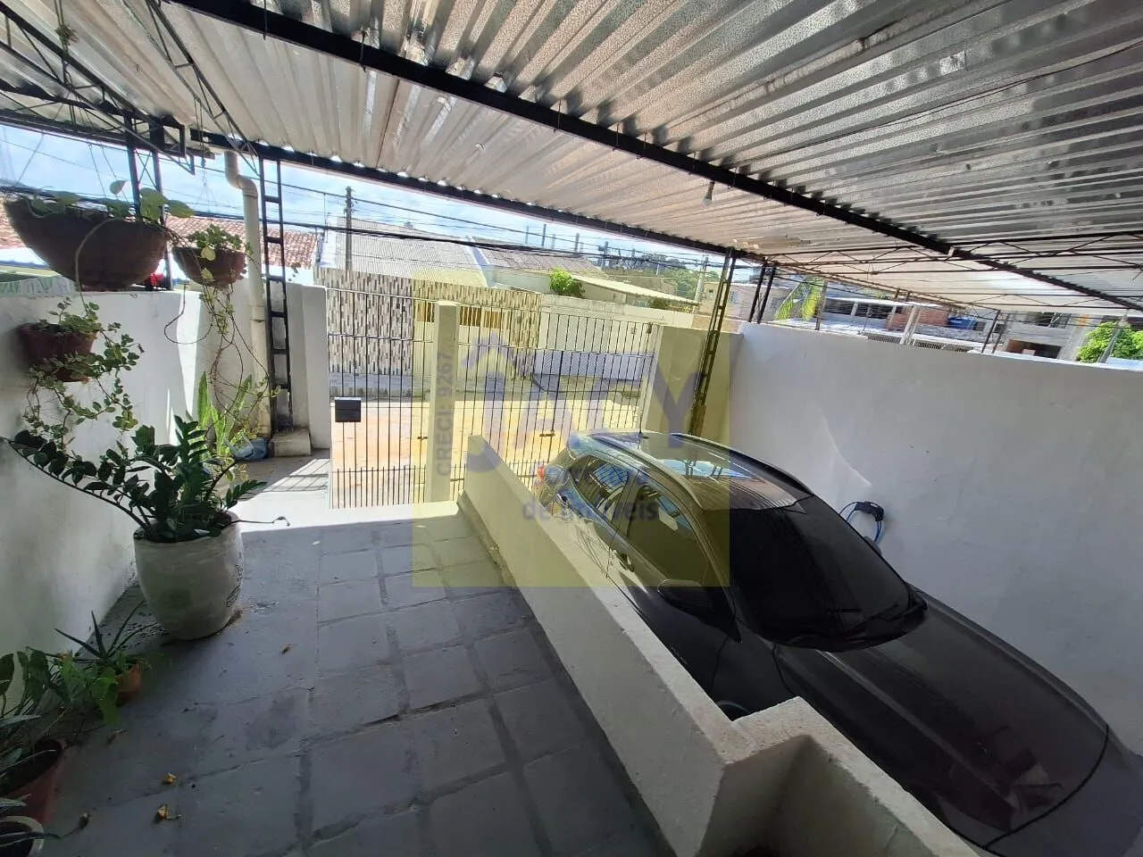 Casa em ouro preto Olinda, 2qtos 1 st 1vg quintal 1 vaga px atacarejo