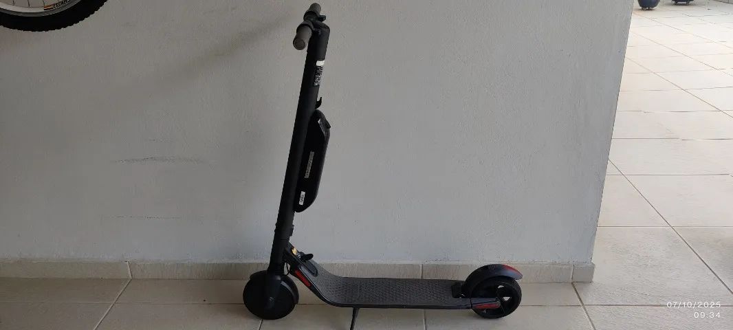Patinete Elétrico Segway Ninebot ES4 Potência, Autonomia e