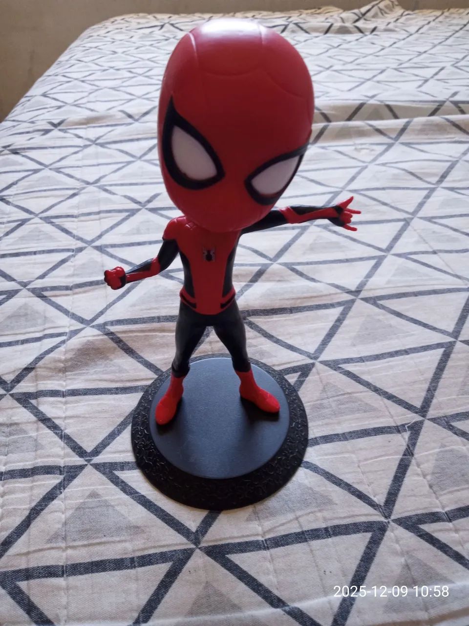 Boneco spider-man original em perfeito estado faço Olx pay 